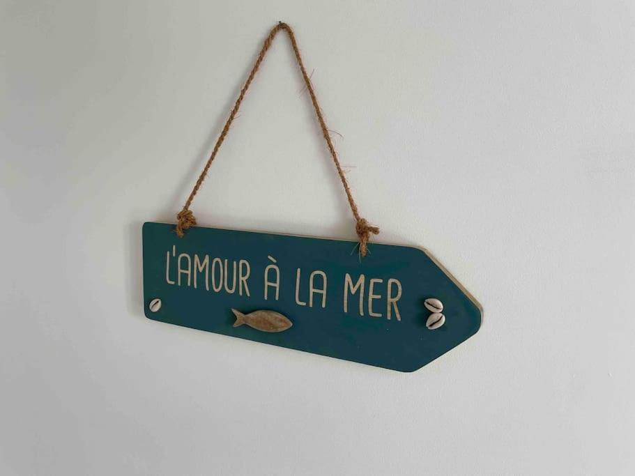 Maison De Vacances La Flotte 00491Ui Екстер'єр фото