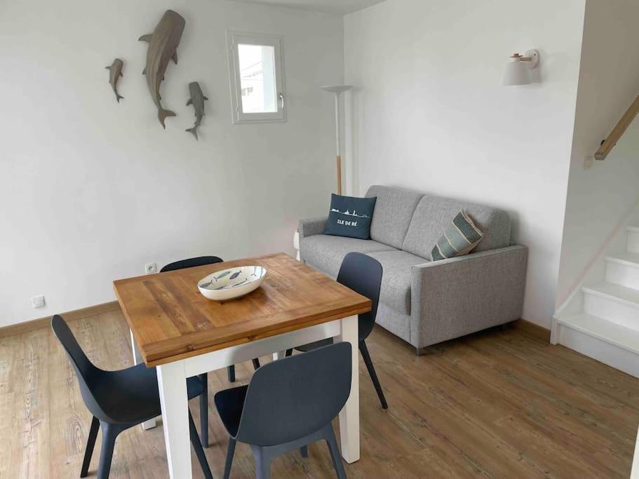 Maison De Vacances La Flotte 00491Ui Екстер'єр фото